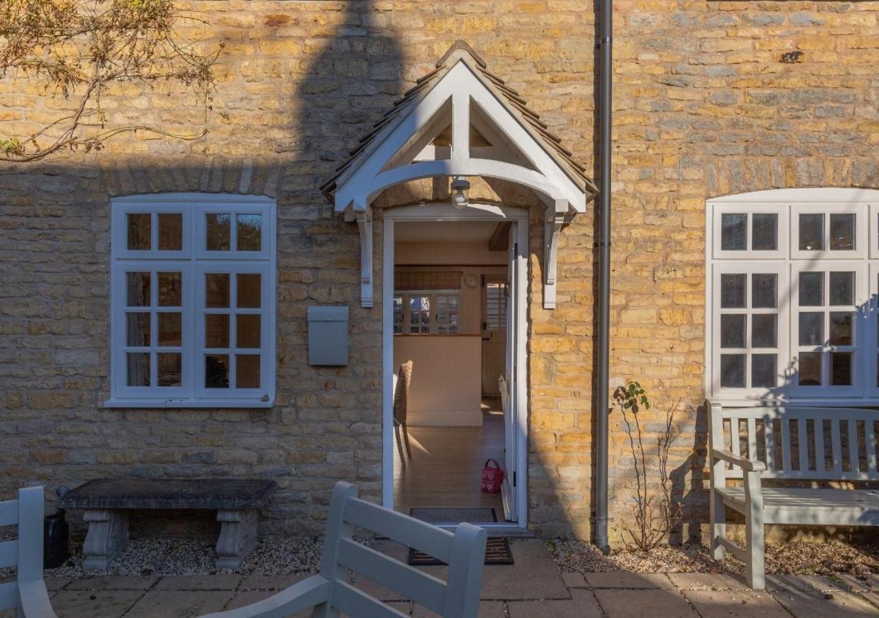 Jasmine Cottage - 2 Bedroom In Heart Of Bourton! Ngoại thất bức ảnh
