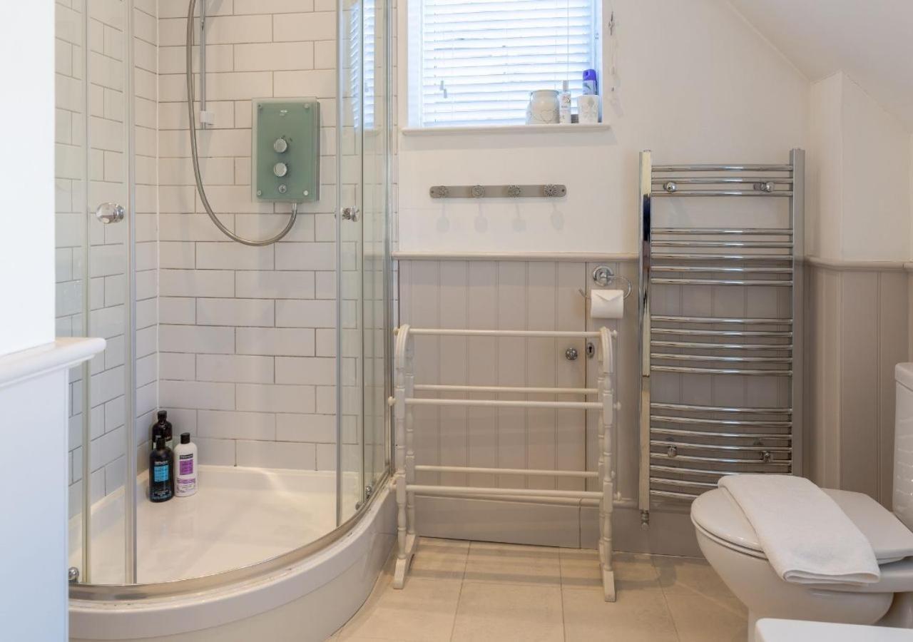 Jasmine Cottage - 2 Bedroom In Heart Of Bourton! Ngoại thất bức ảnh