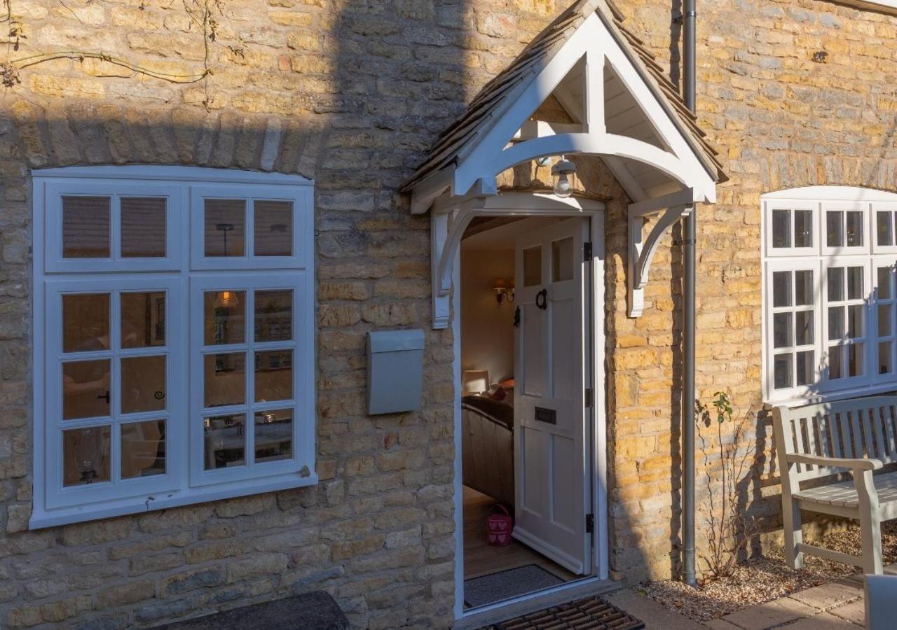 Jasmine Cottage - 2 Bedroom In Heart Of Bourton! Ngoại thất bức ảnh