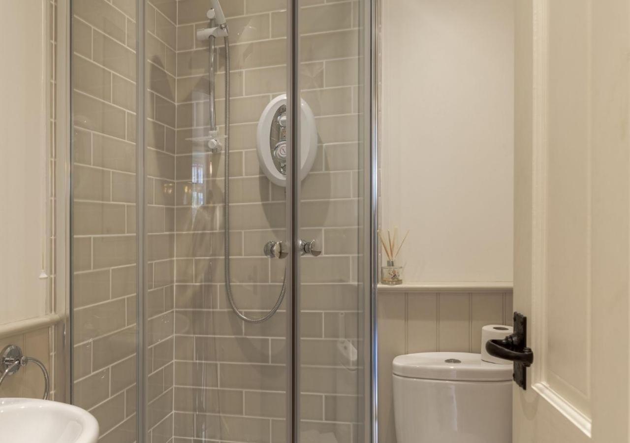 Jasmine Cottage - 2 Bedroom In Heart Of Bourton! Ngoại thất bức ảnh